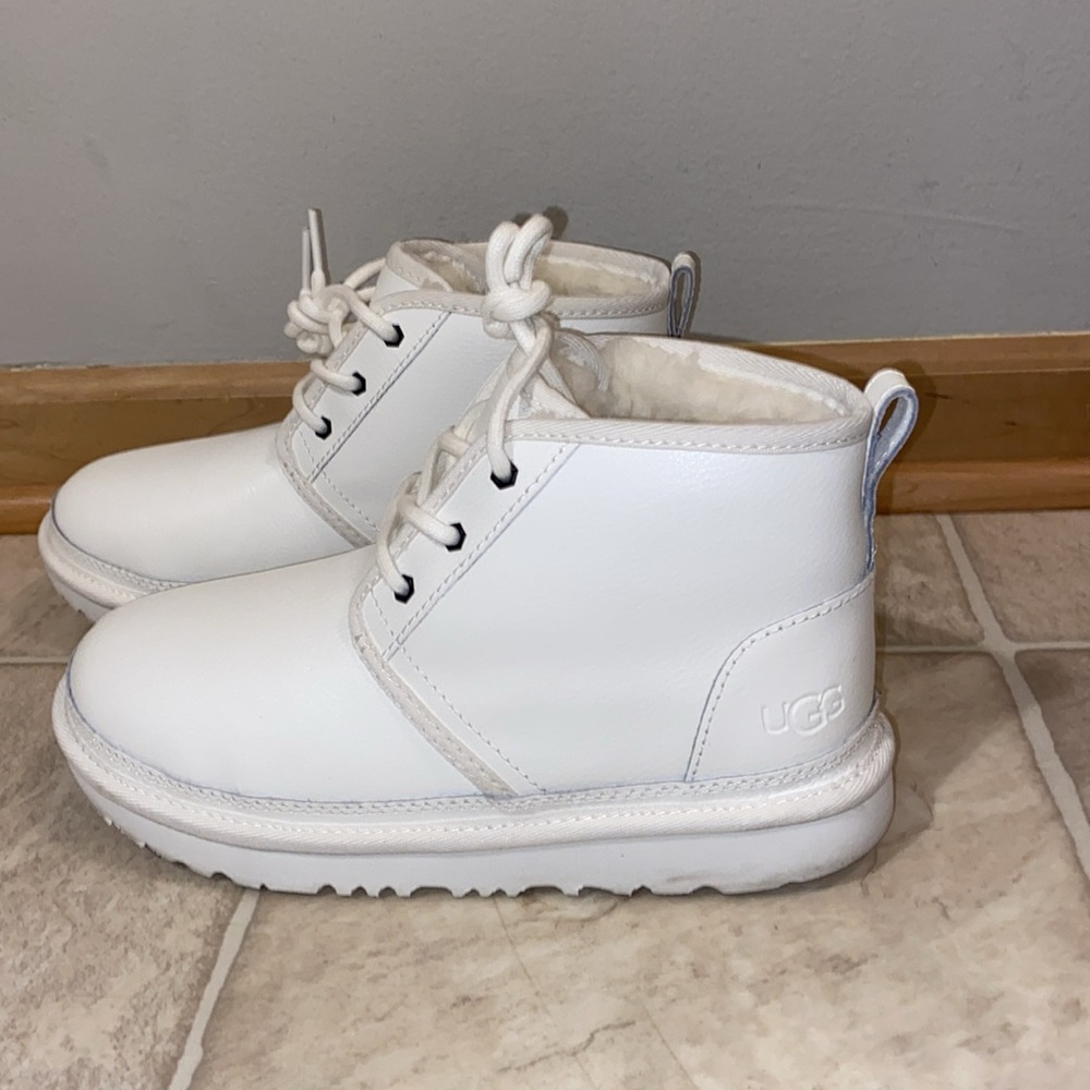 All White Kids Uggs NWOT